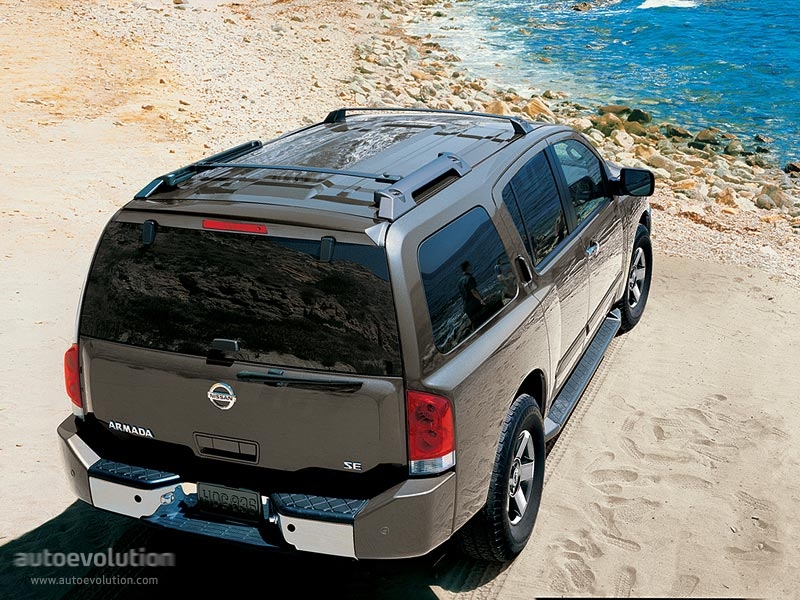Nissan Armada photo 2