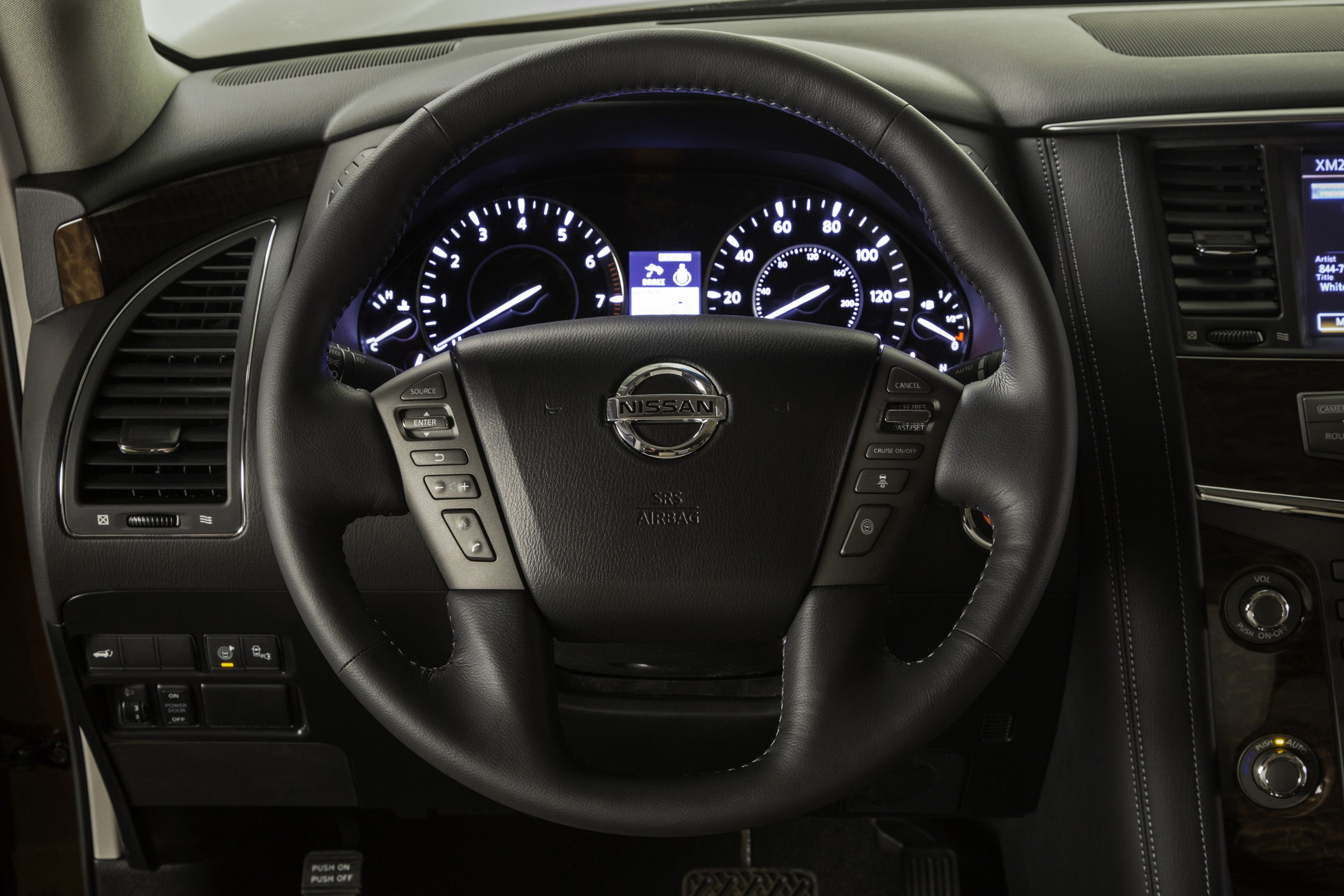 Nissan Armada photo 29