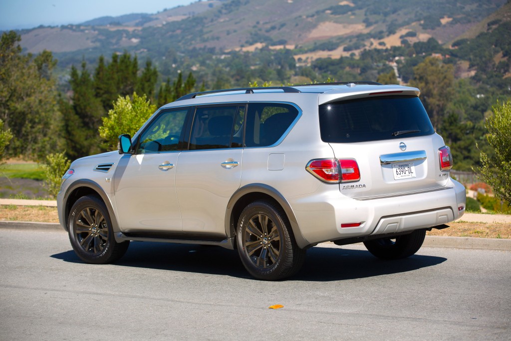 Nissan Armada photo 16
