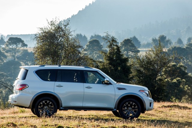 Nissan Armada Foto 25