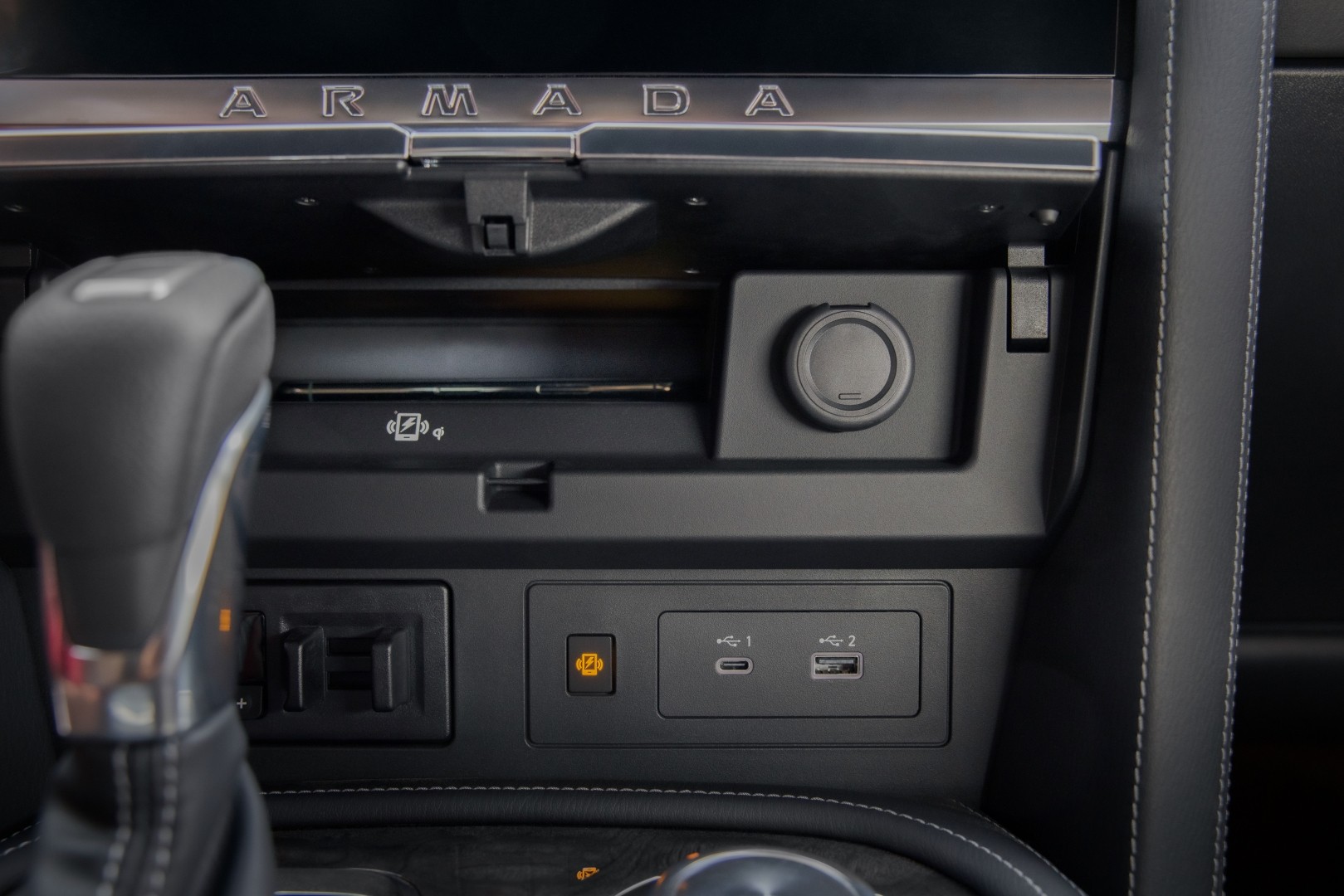 Nissan Armada photo 40