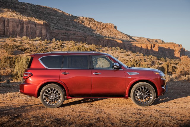 Nissan Armada photo 9