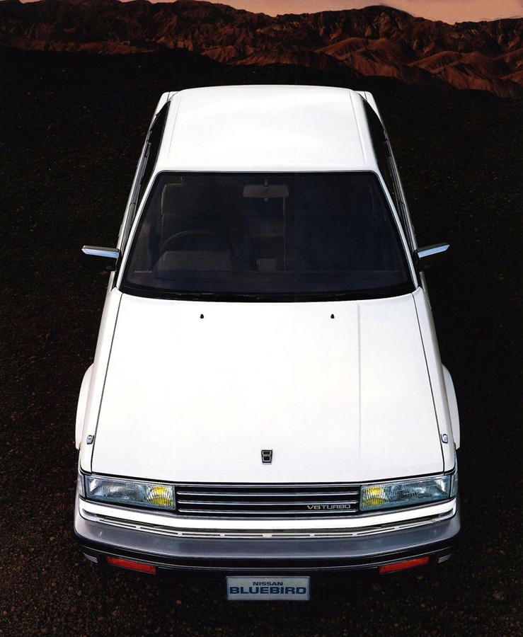 Nissan Bluebird Sedan photo 7