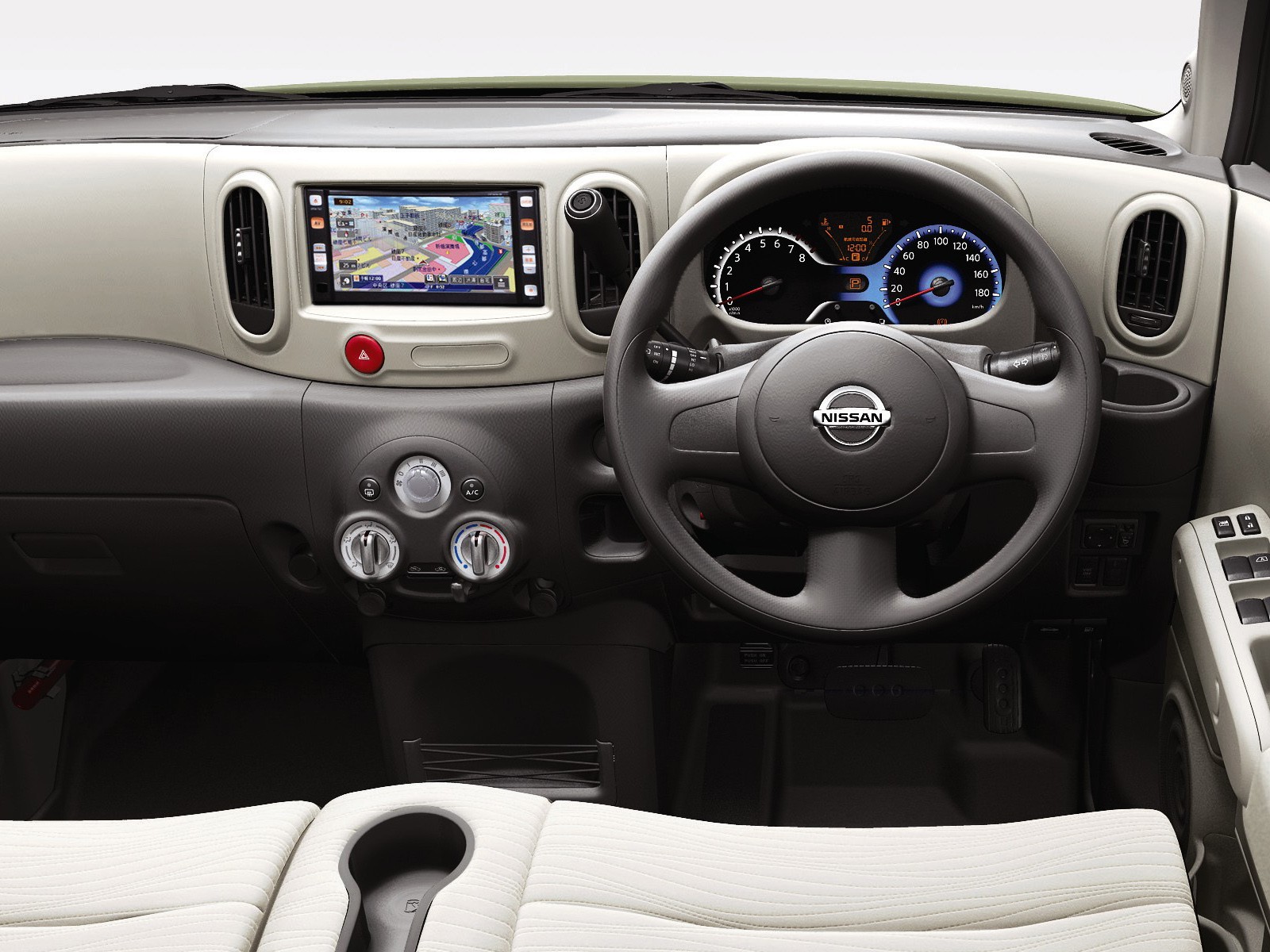 Nissan Cube photo 100