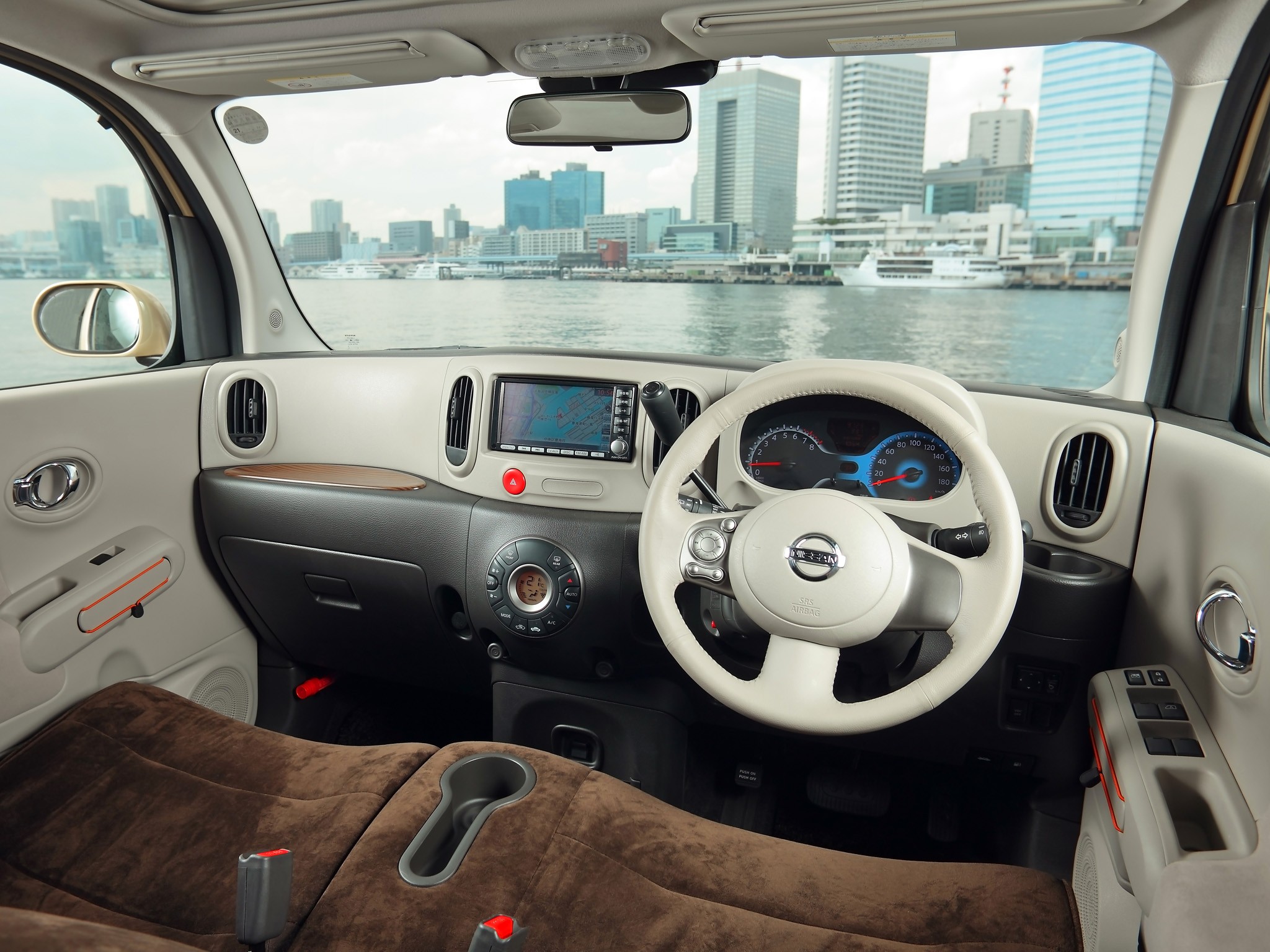 Nissan Cube photo 101