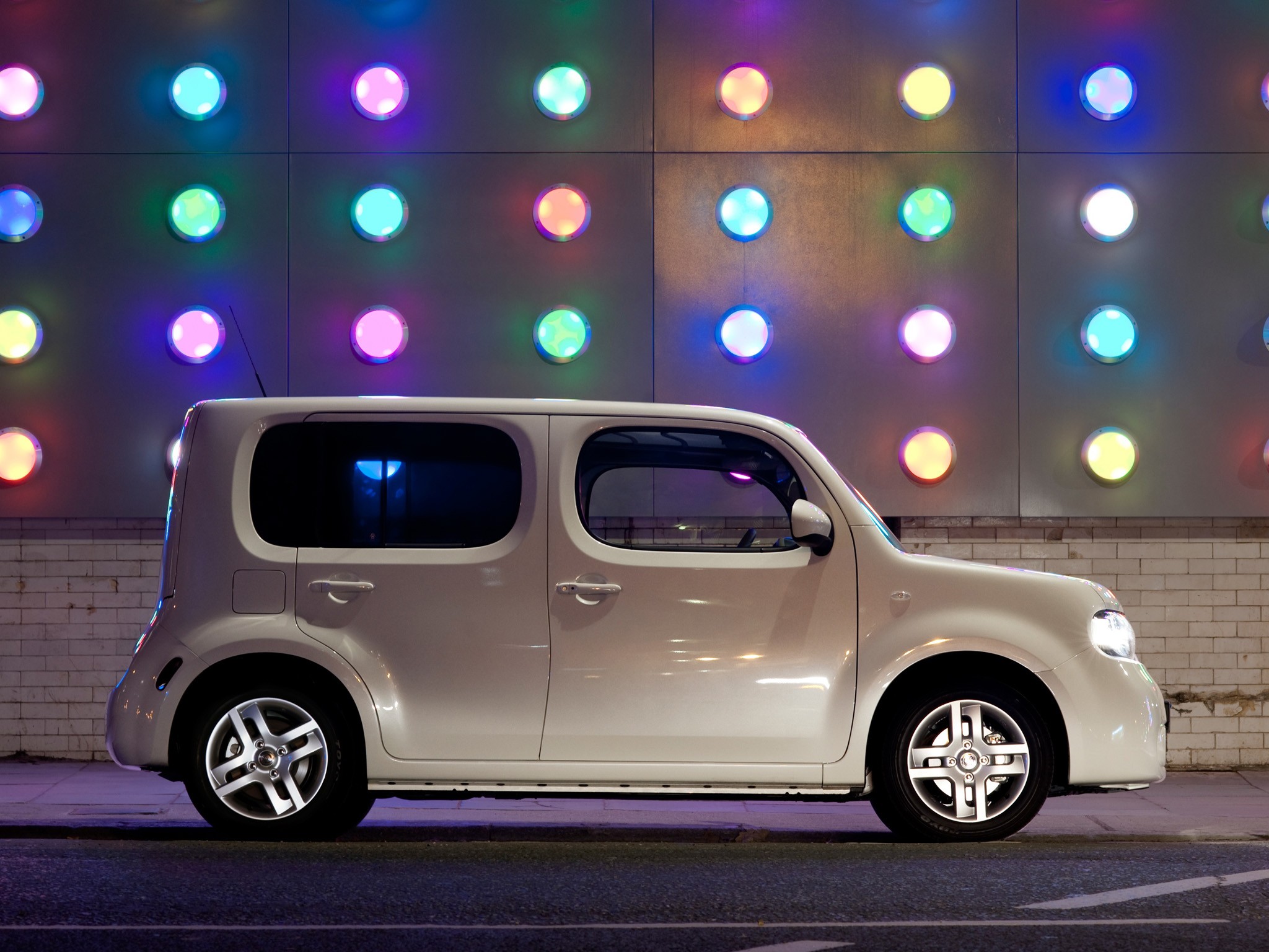 Nissan Cube photo 19