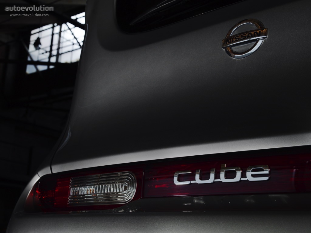 Nissan Cube photo 11