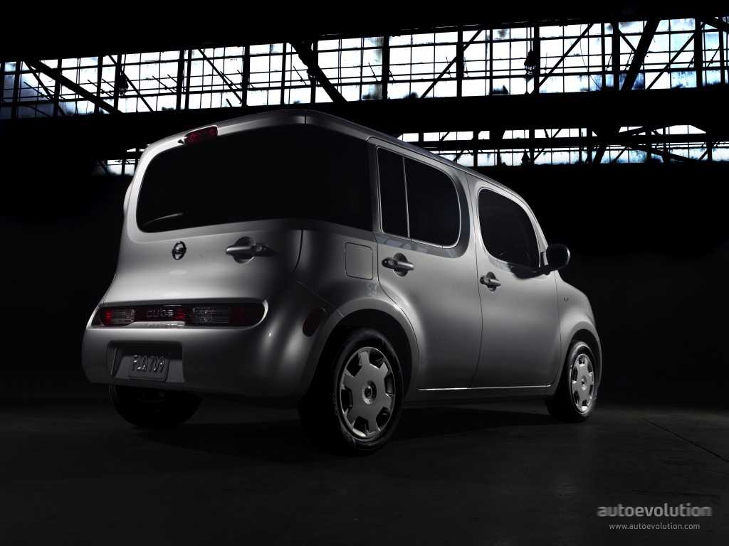 Nissan Cube photo 8