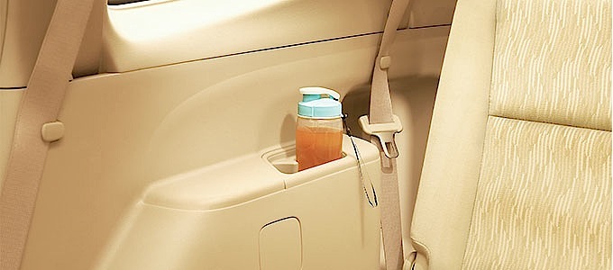 Nissan Grand Livina photo 17