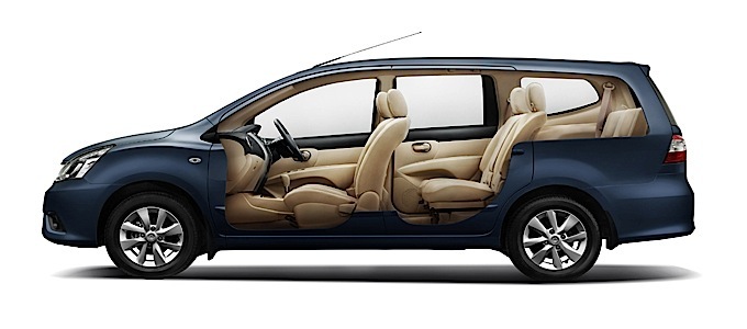 Nissan Grand Livina photo 20