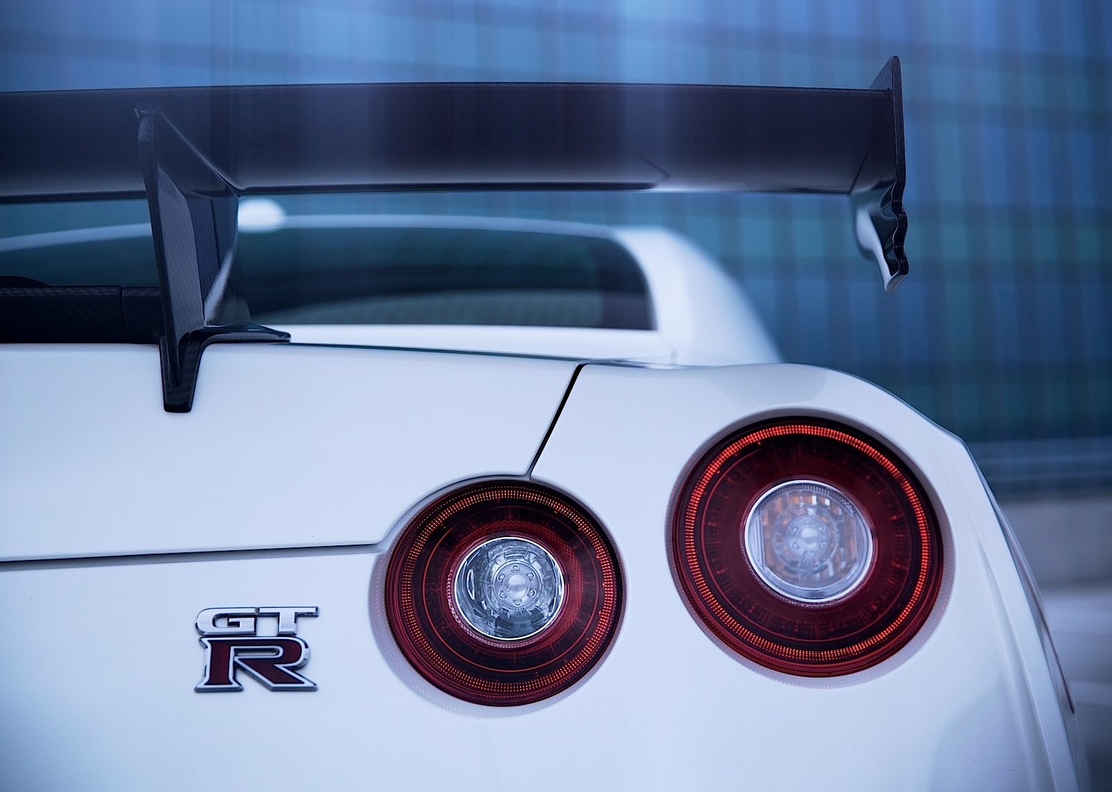 Nissan Gt-R Nismo photo 21