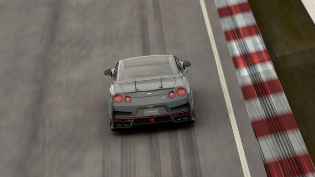 Nissan Gt-R Nismo photo 8
