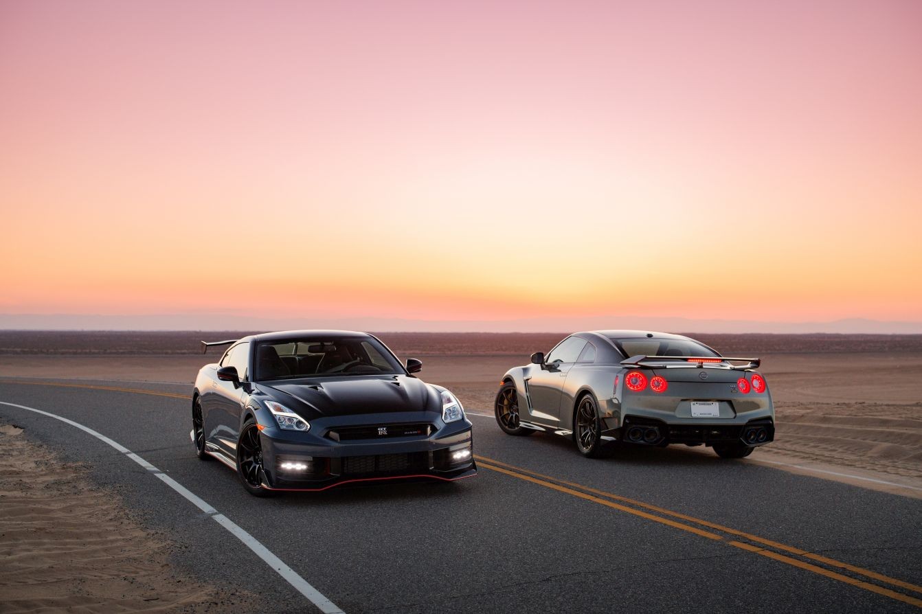Nissan Gt-R Nismo photo 25