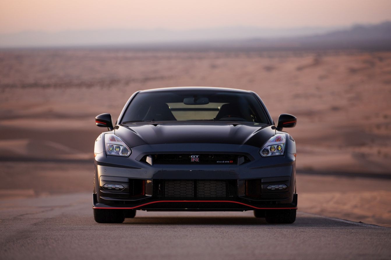 Nissan Gt-R Nismo photo 47
