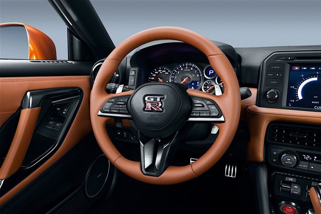 Nissan Gt-R photo 24