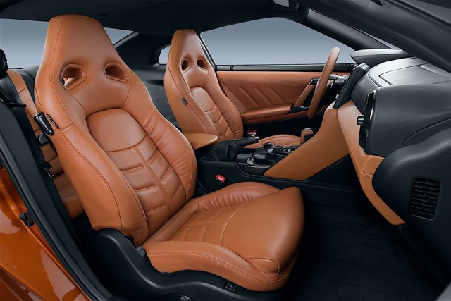 Nissan Gt-R photo 27