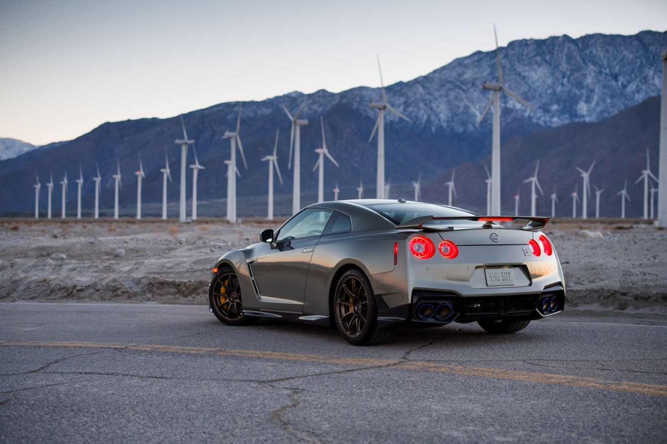 Nissan Gt-R photo 27