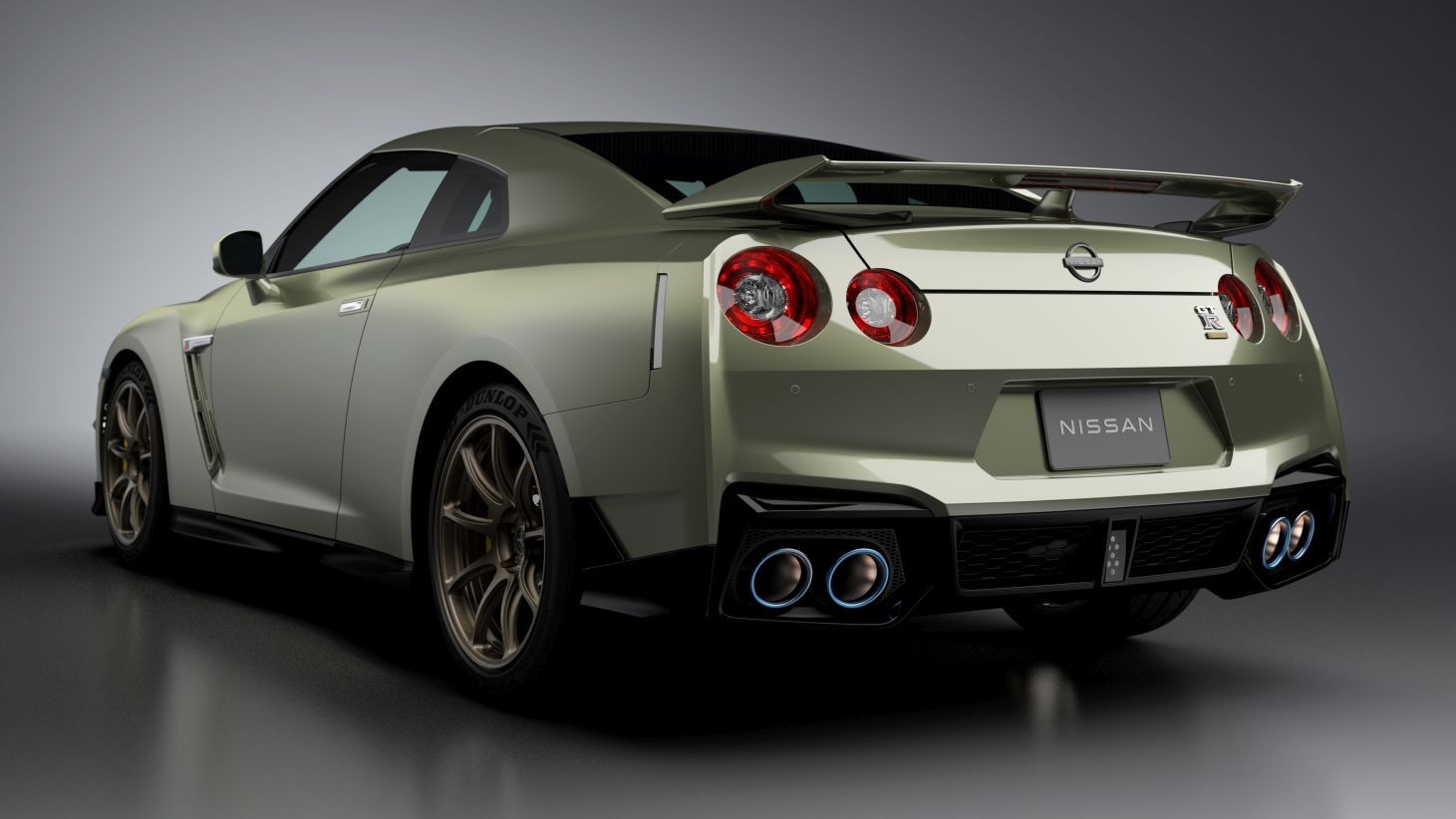 Nissan Gt-R photo 5