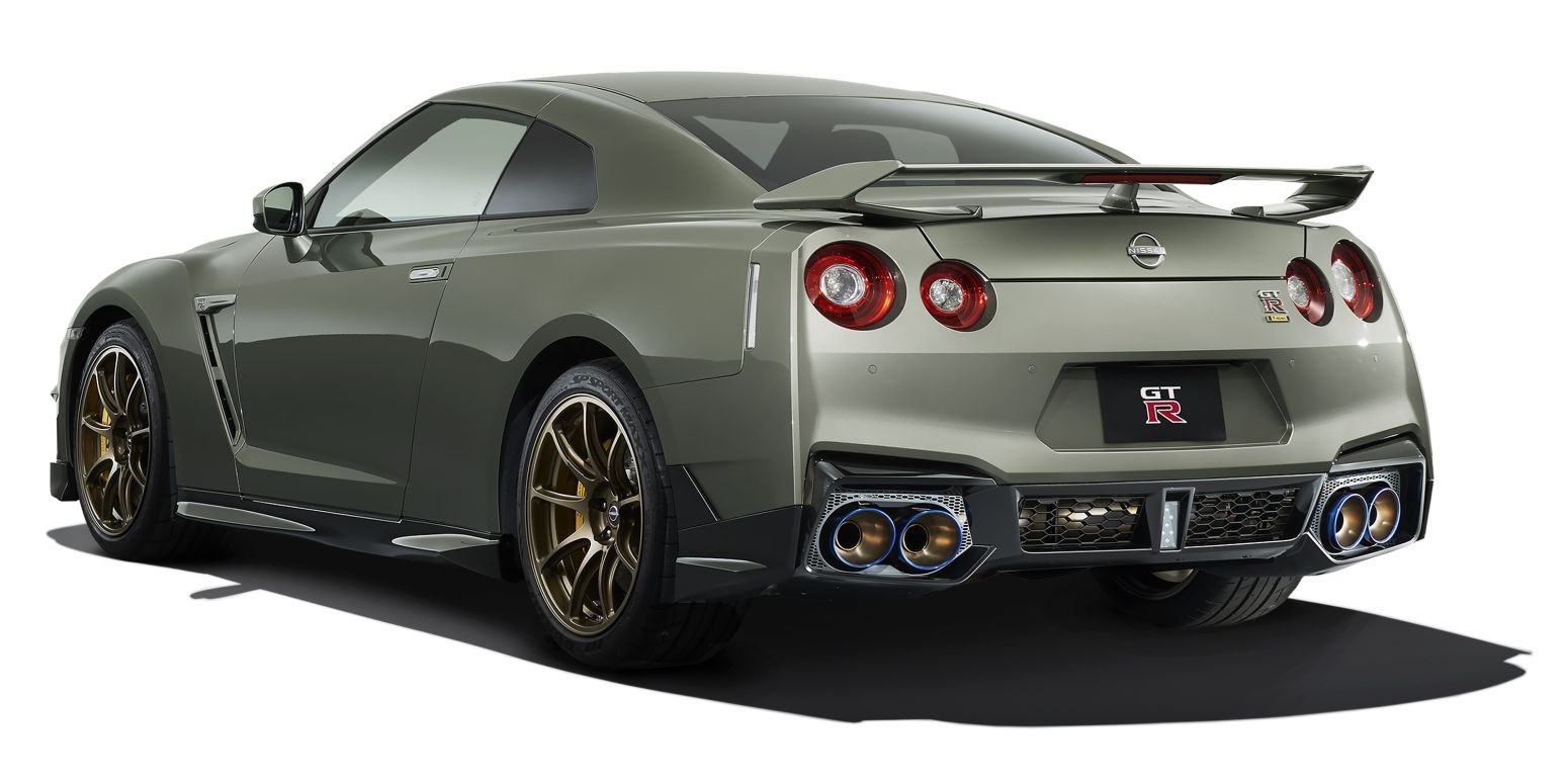 Nissan Gt-R photo 9