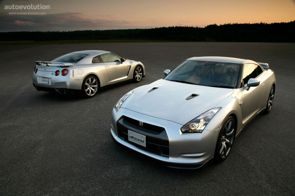 Nissan Gt-R photo 6