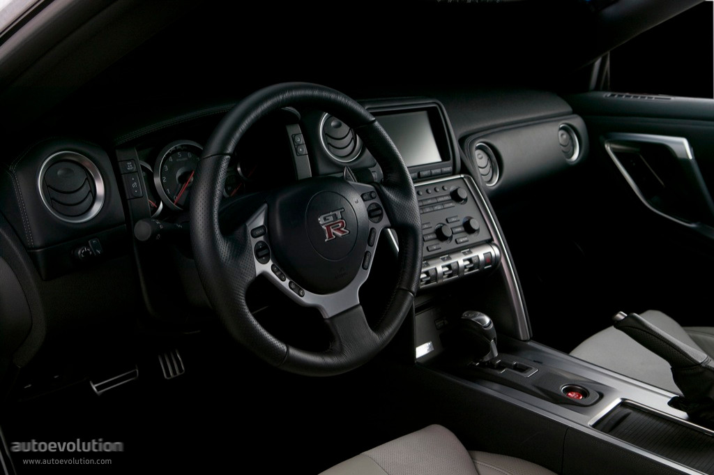 Nissan Gt-R photo 41