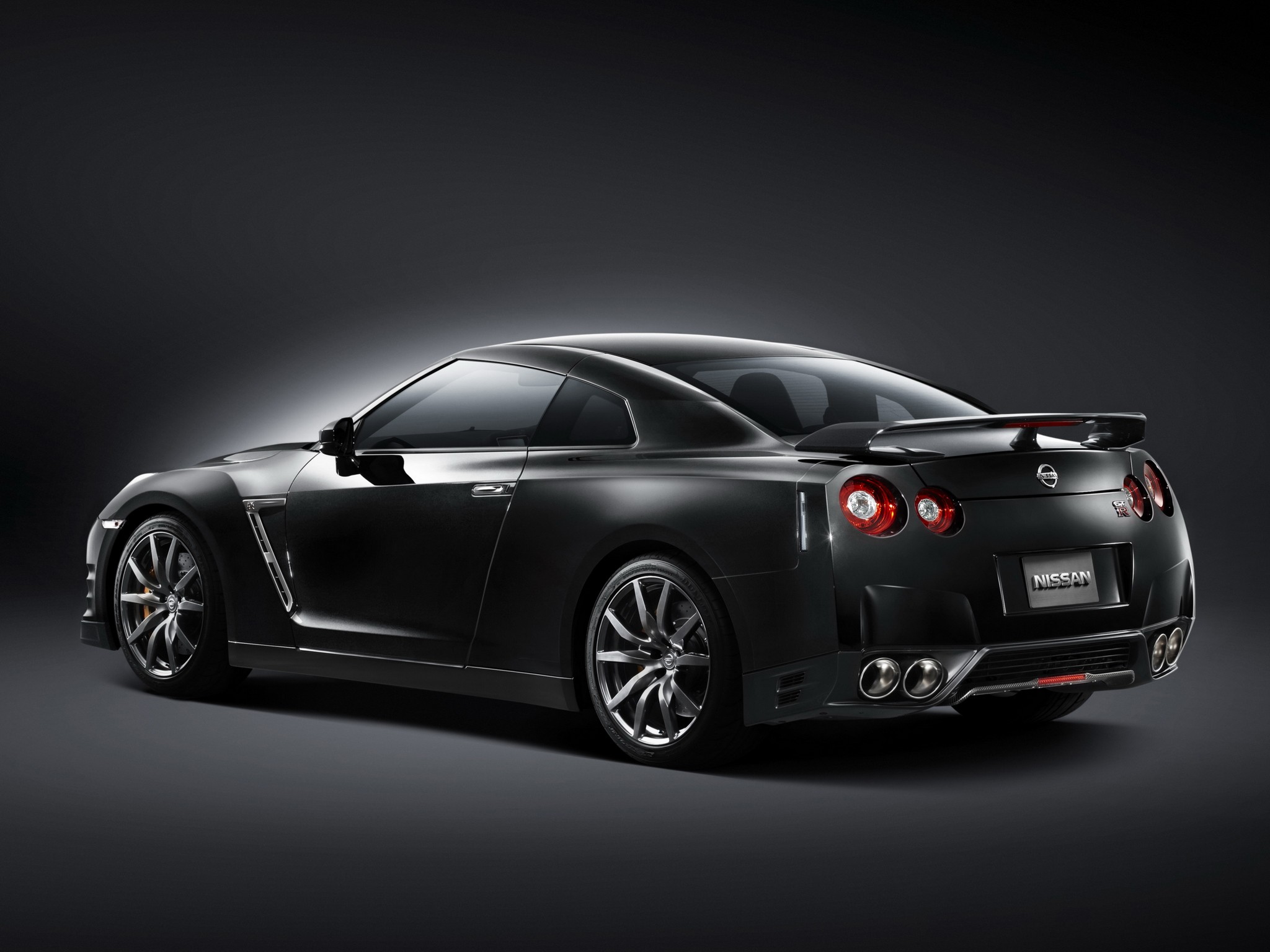 Nissan Gt-R photo 100