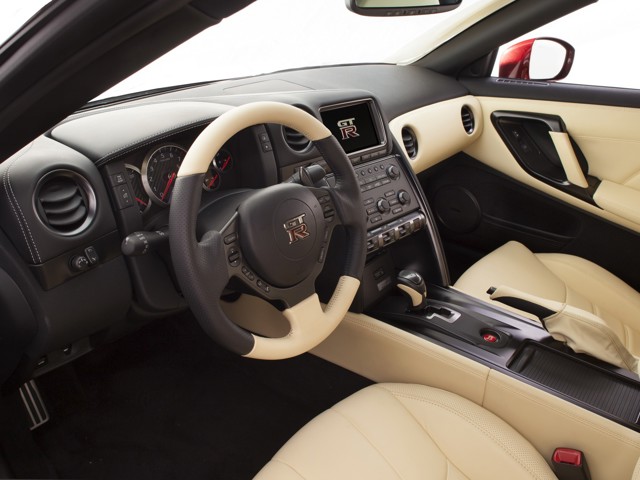 Nissan Gt-R photo 123