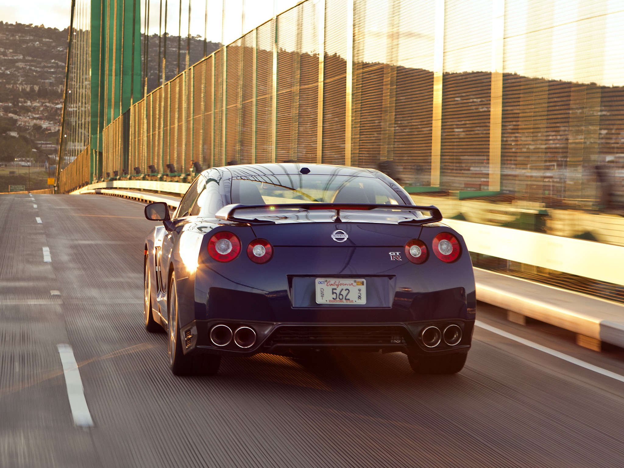 Nissan Gt-R photo 15