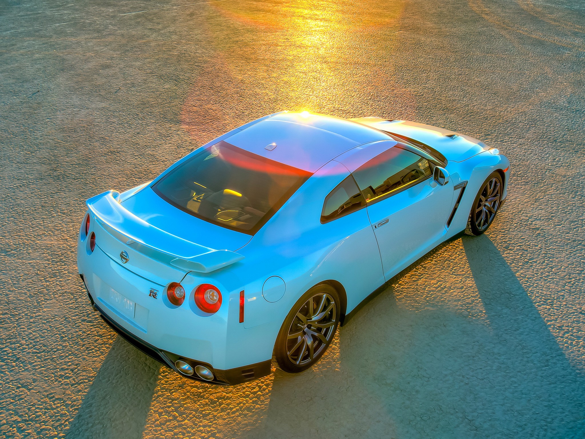 Nissan Gt-R photo 21