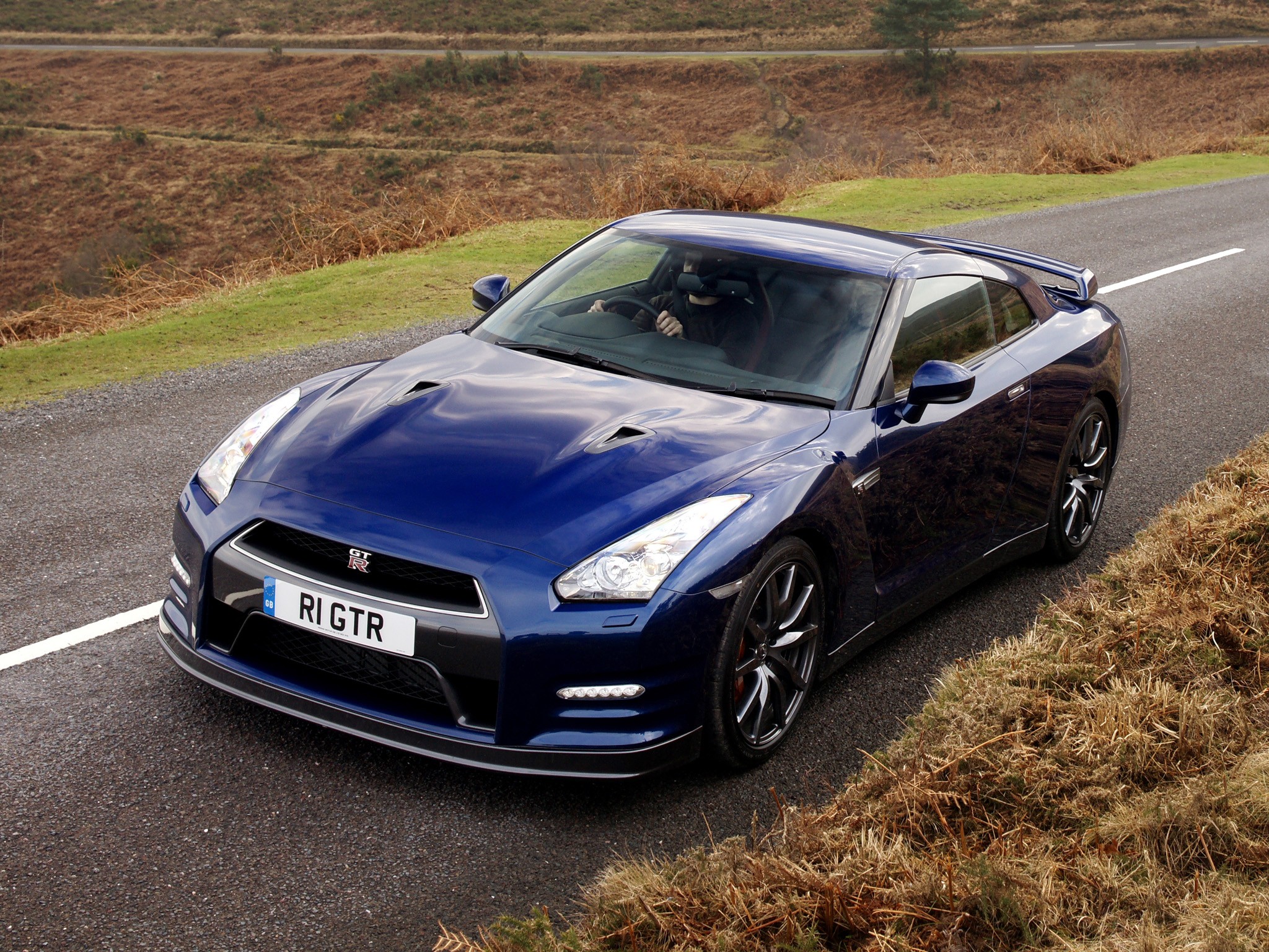 Nissan Gt-R photo 34