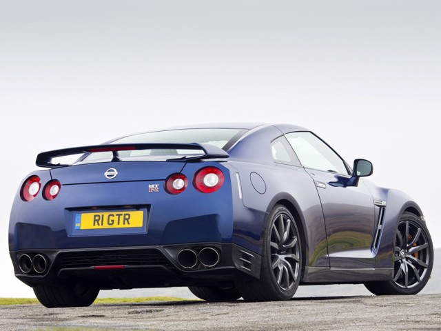 Nissan Gt-R photo 38