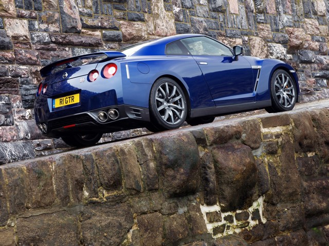 Nissan Gt-R photo 41