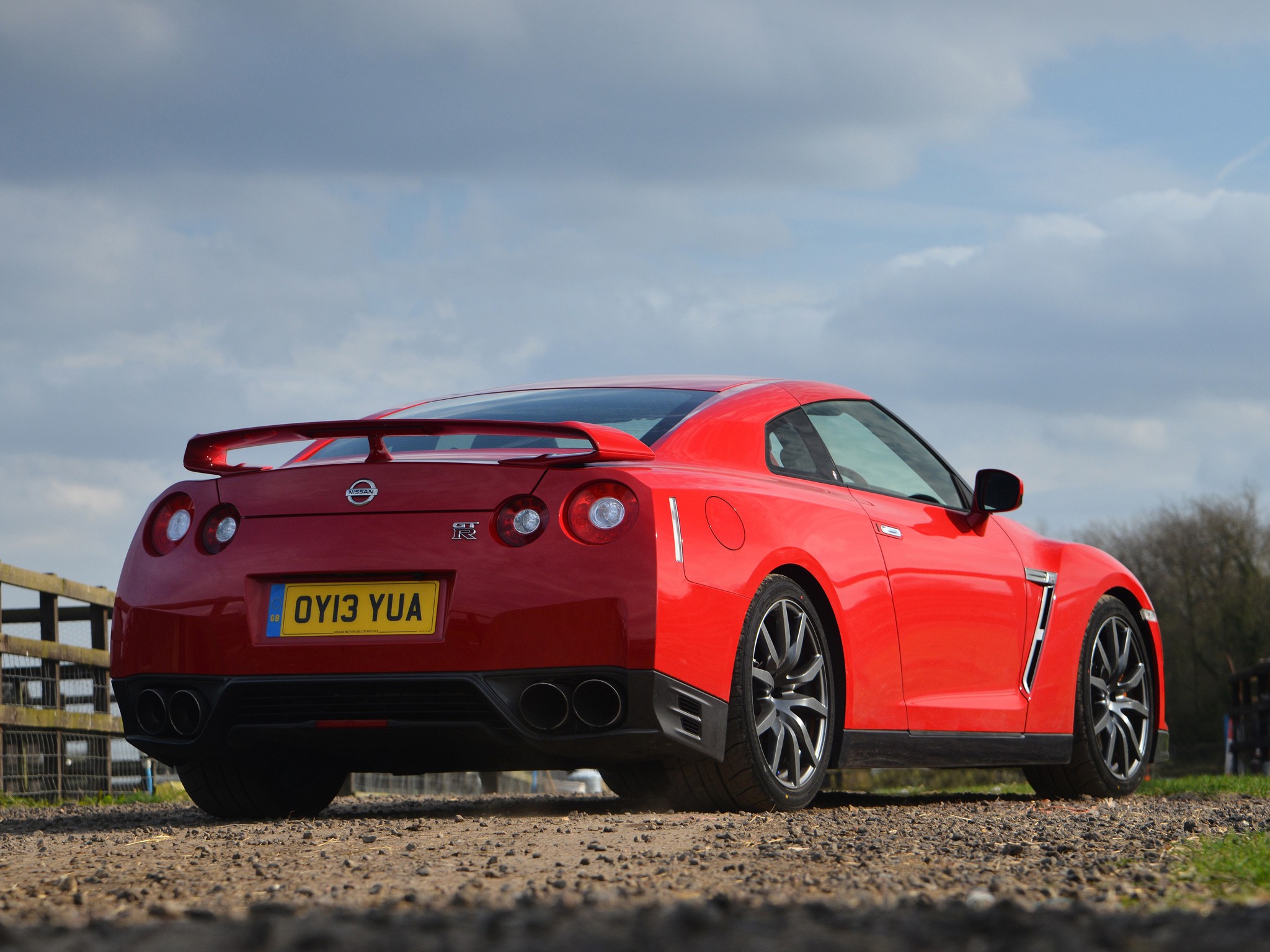 Nissan Gt-R photo 52
