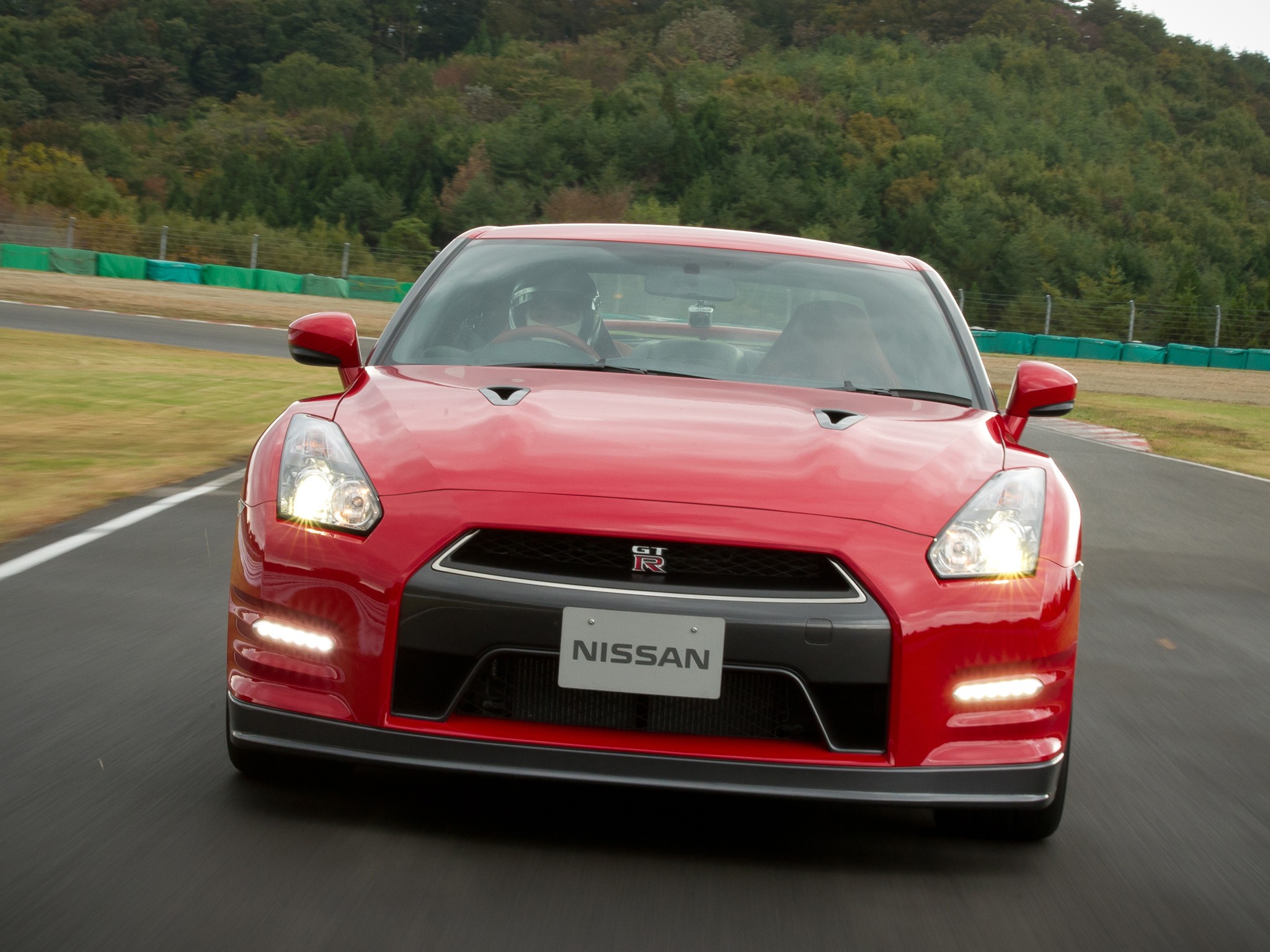 Nissan Gt-R photo 65
