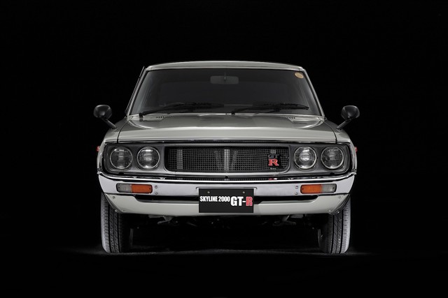 Nissan Gt-R photo 6