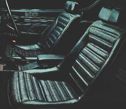 Nissan Gt-R photo 12