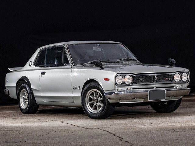 Nissan Gt-R foto 2