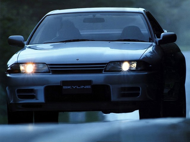 Nissan Gt-R photo 12