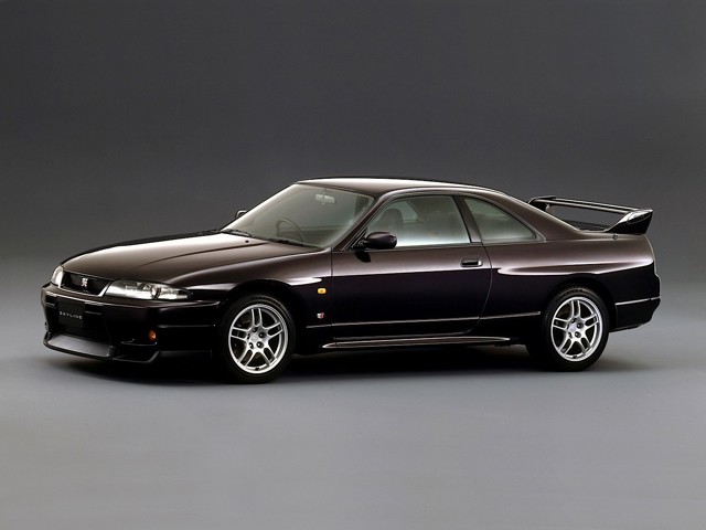 Nissan Gt-R foto 6