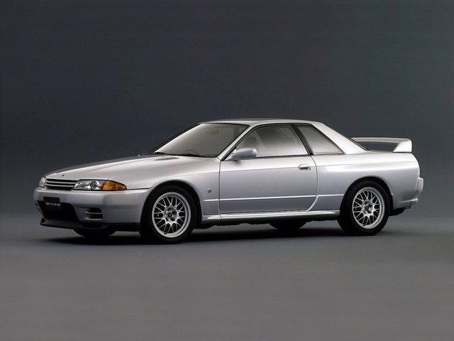 Nissan Gt-R foto 2