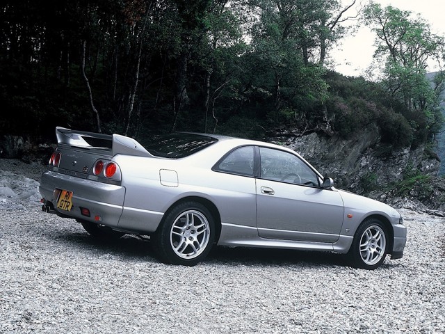 Nissan Gt-R foto 4