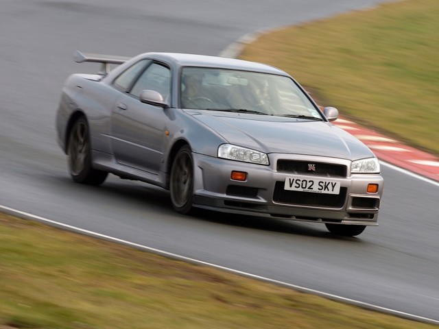 Nissan Gt-R Foto 7