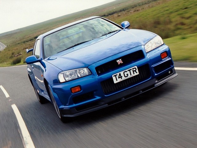 Nissan Gt-R Foto 12