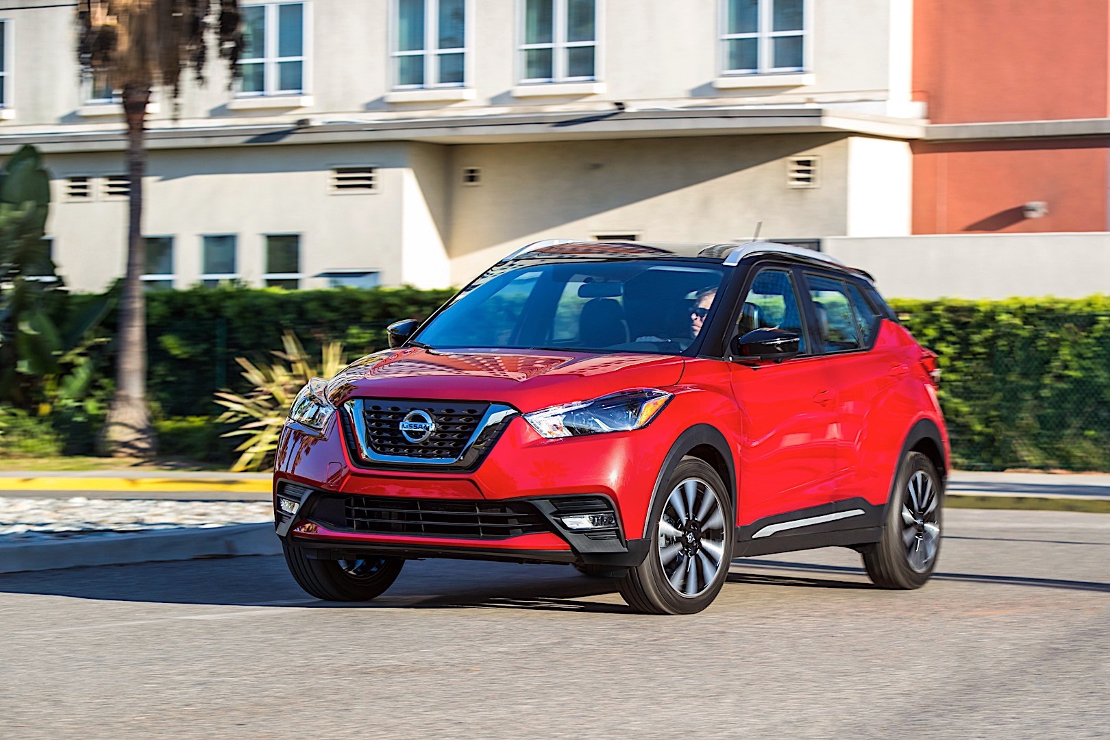 Nissan Kicks photo 14