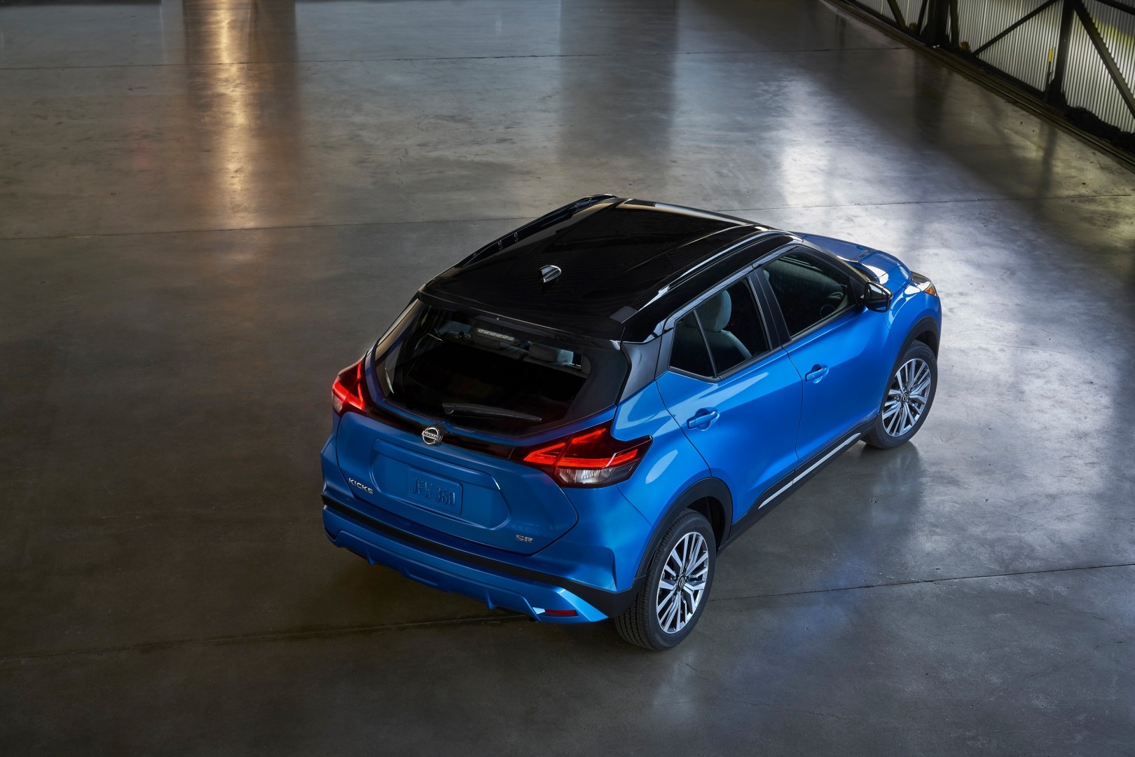Nissan Kicks photo 4