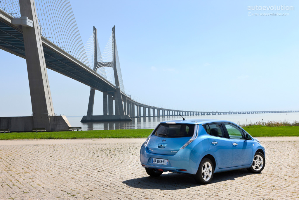 Nissan Leaf photo 13
