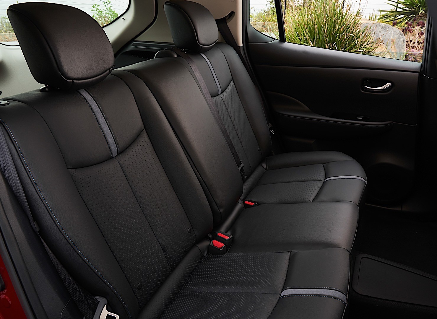 Nissan Leaf photo 84