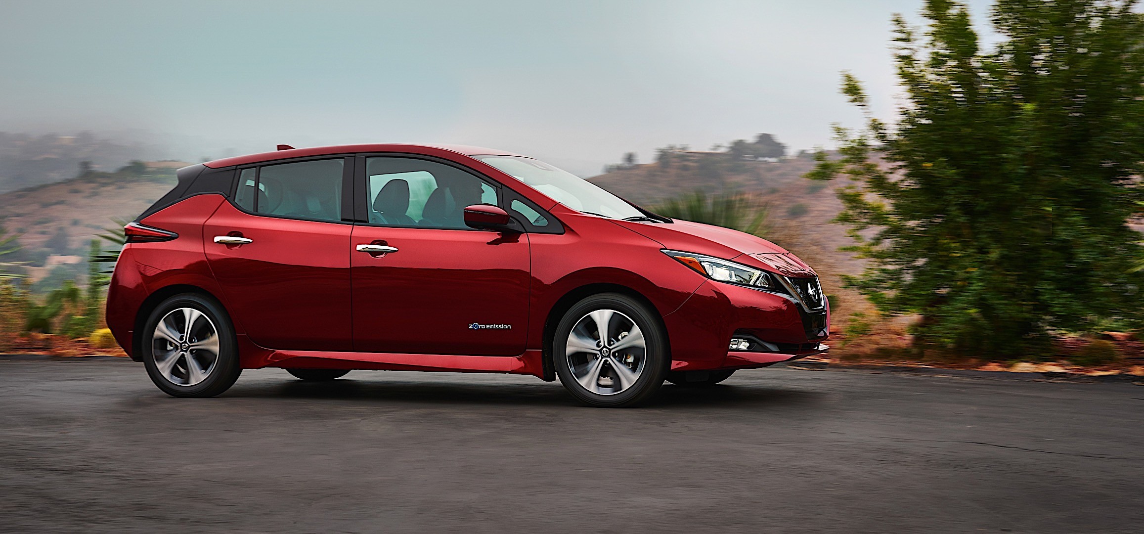 Nissan Leaf photo 8