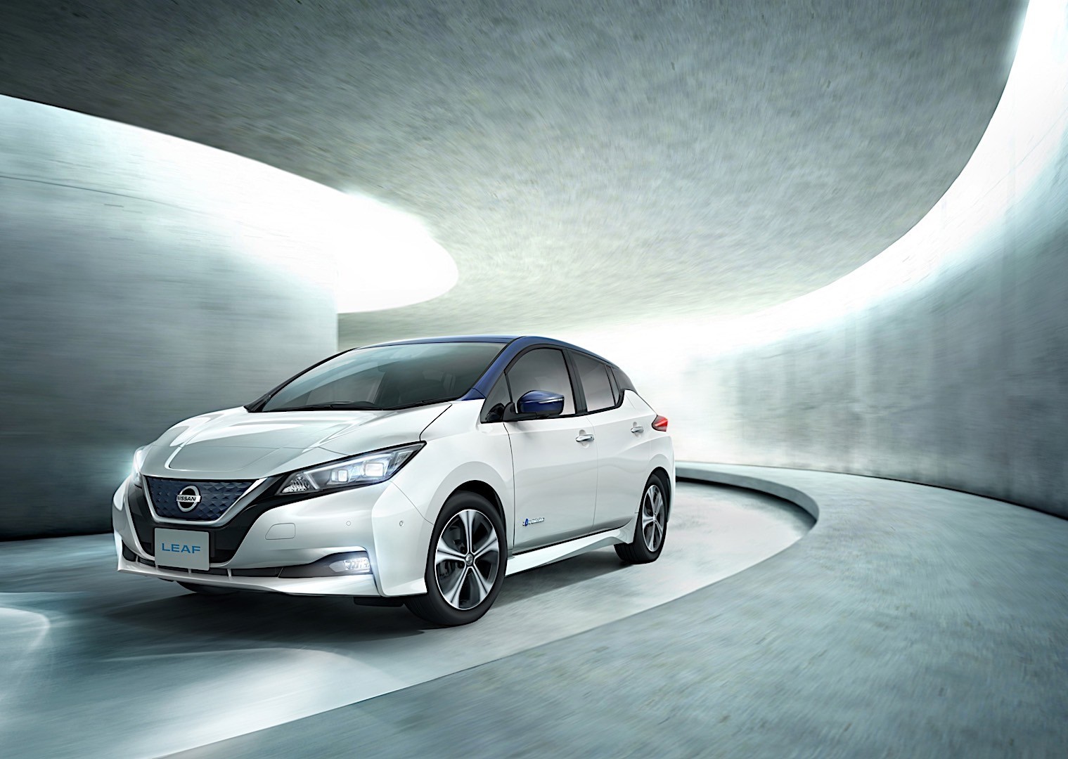 Nissan Leaf photo 13