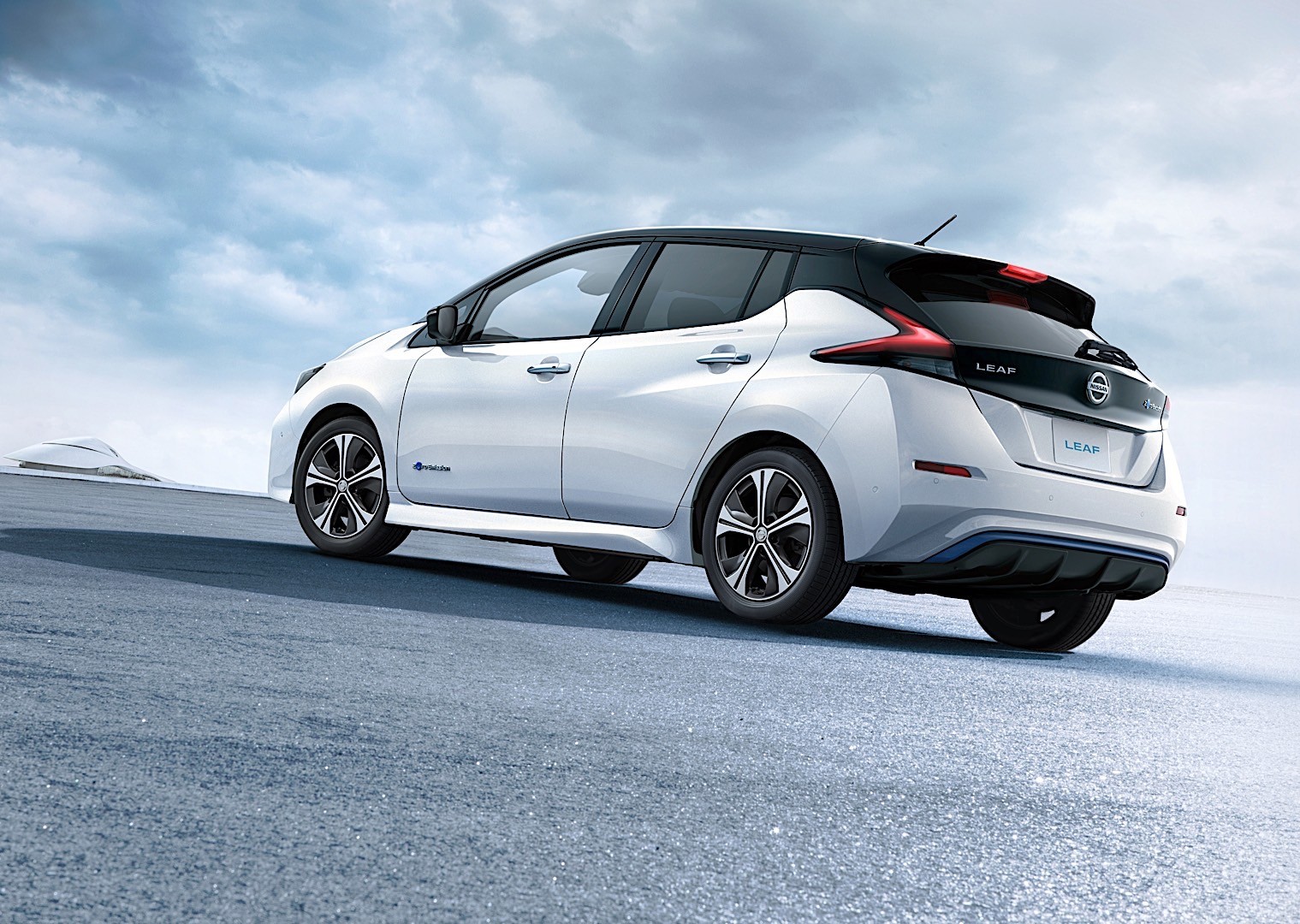 Nissan Leaf photo 14
